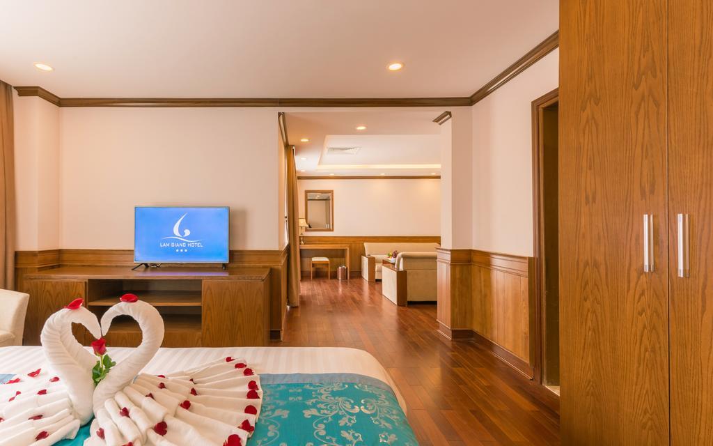 Lam Giang Hotel Vinh Extérieur photo