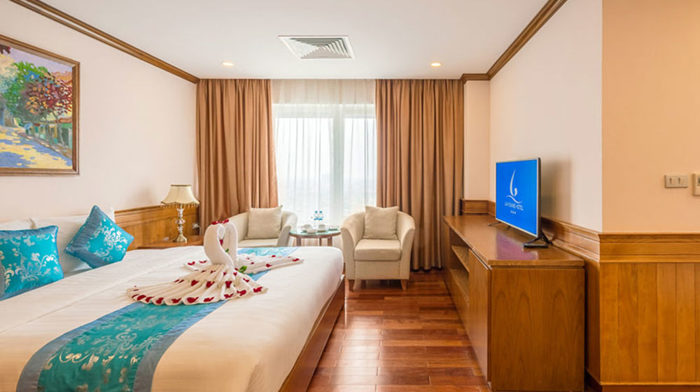 Lam Giang Hotel Vinh Extérieur photo