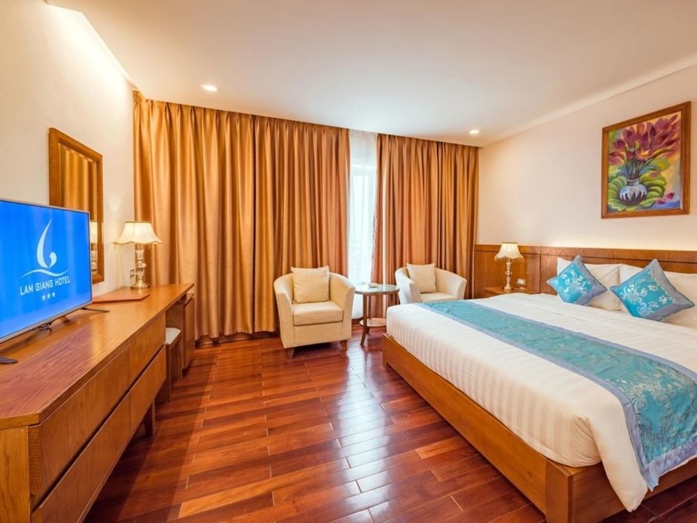 Lam Giang Hotel Vinh Extérieur photo