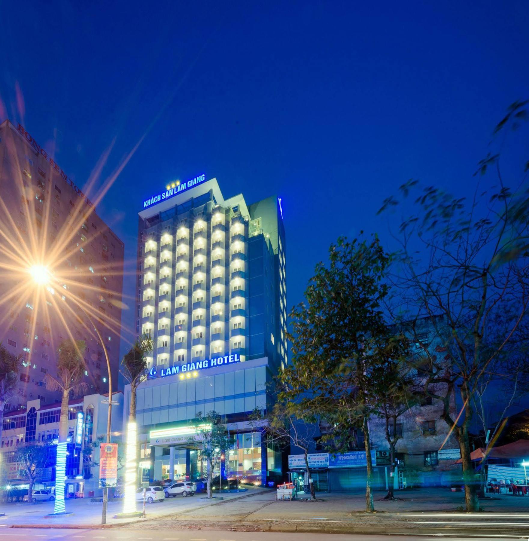 Lam Giang Hotel Vinh Extérieur photo