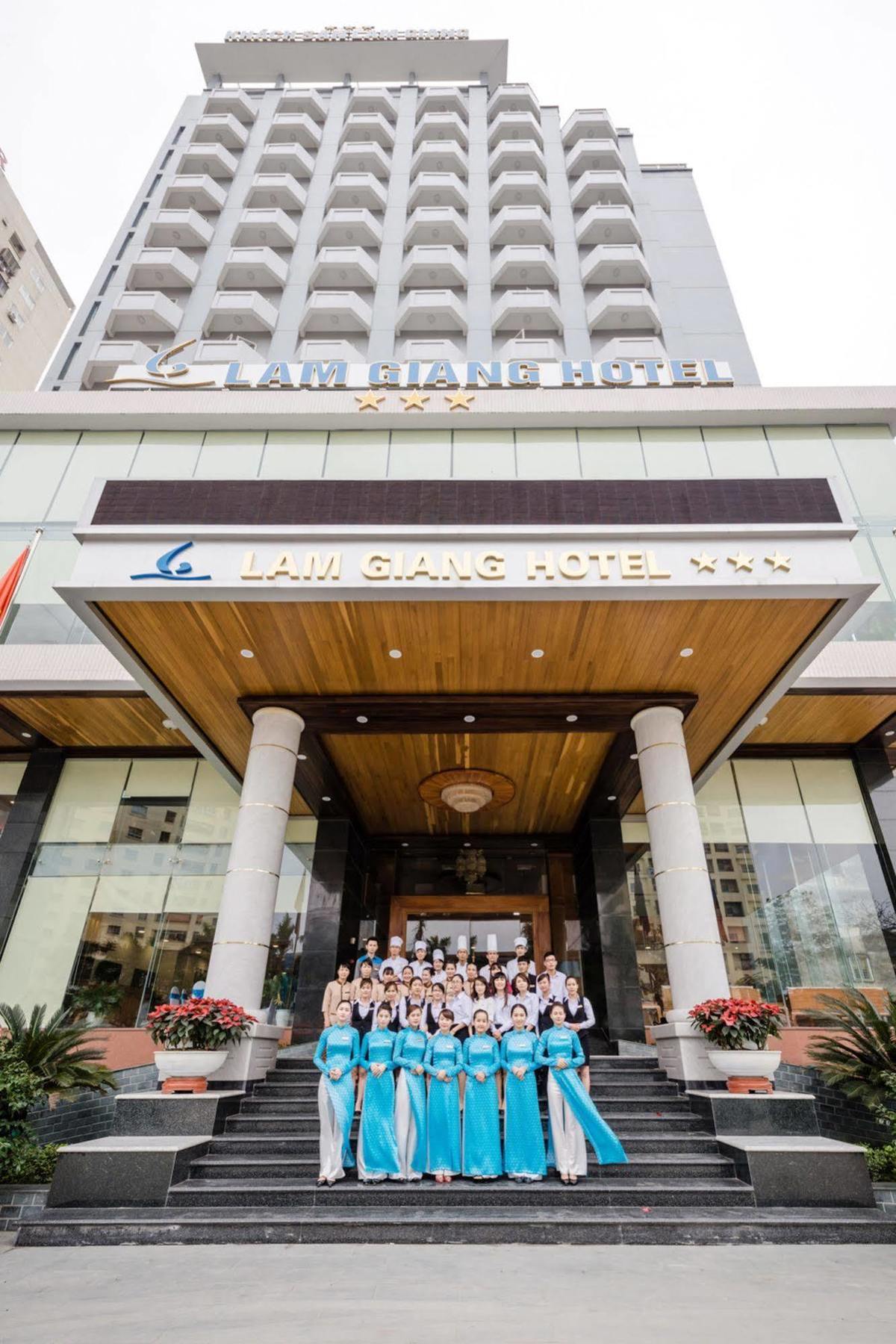 Lam Giang Hotel Vinh Extérieur photo