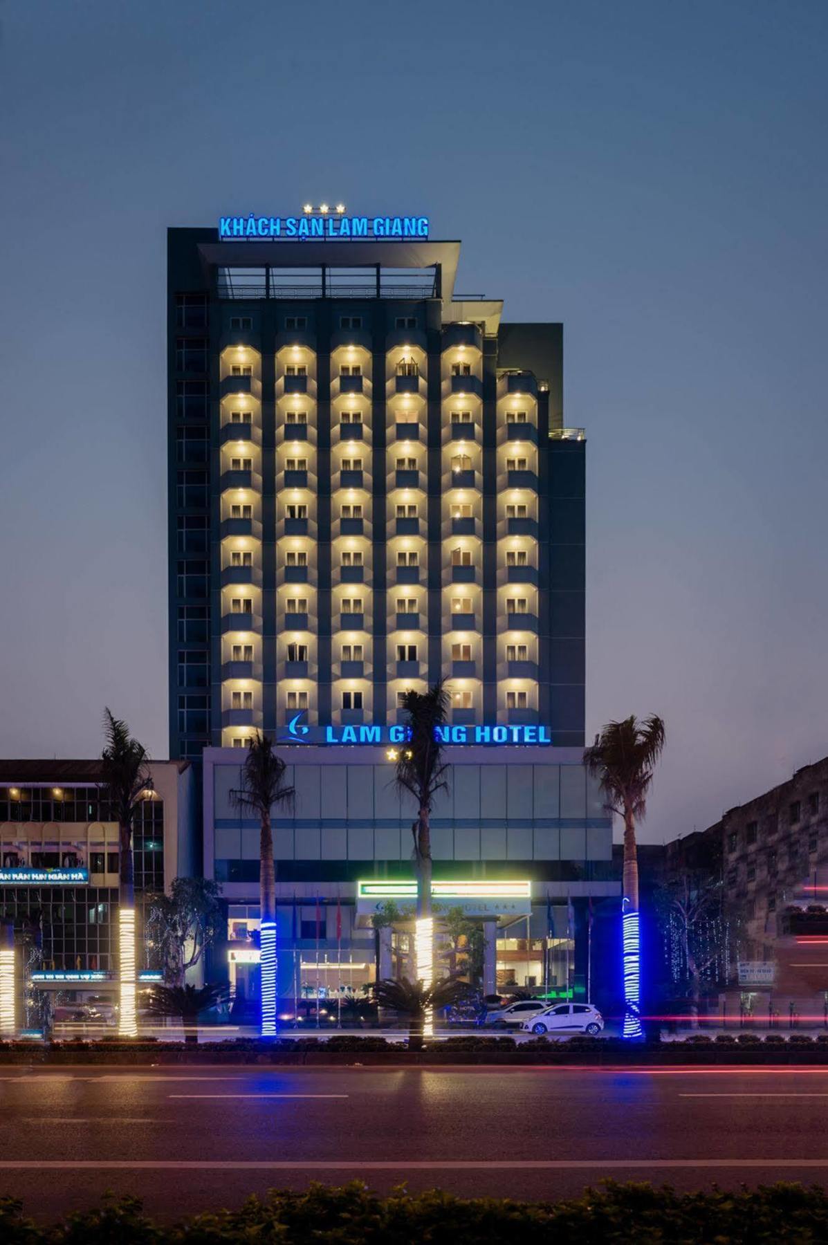 Lam Giang Hotel Vinh Extérieur photo