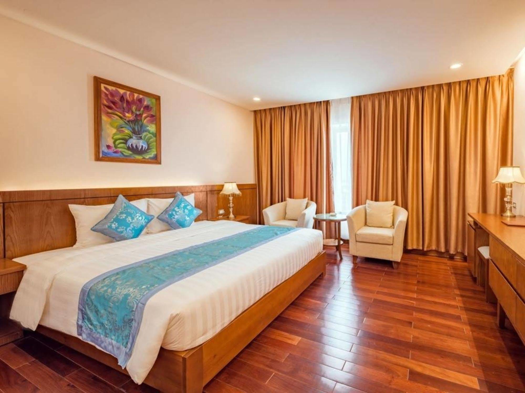 Lam Giang Hotel Vinh Extérieur photo